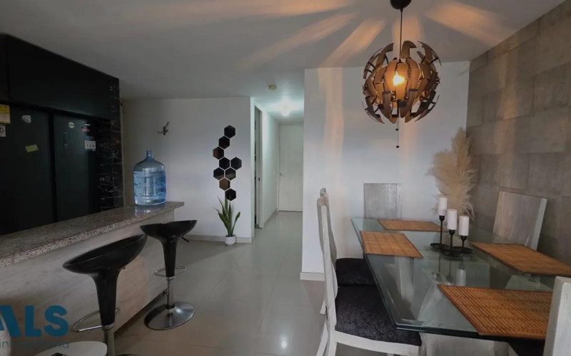 Apartamento en Sabaneta en Las Lomitas