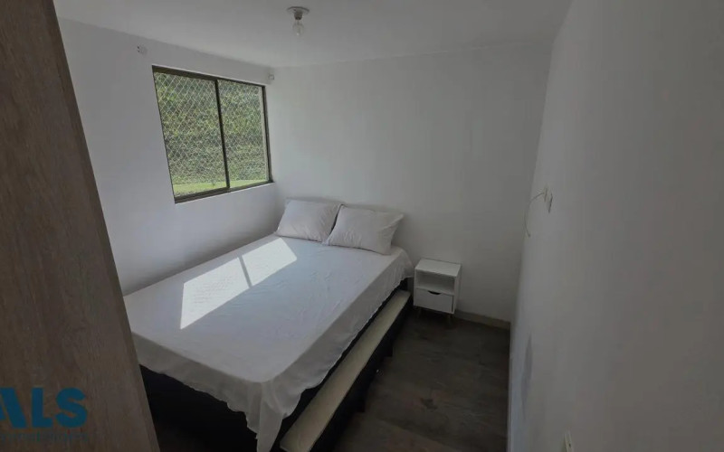 Apartamento en Sabaneta en Las Lomitas