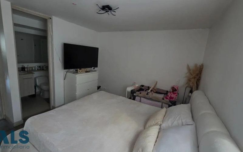 Apartamento en Sabaneta en Las Lomitas