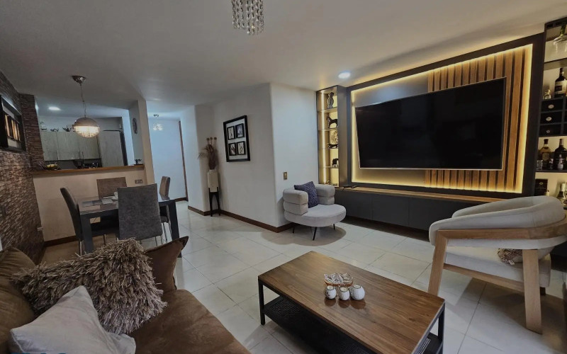 Apartamento en Envigado en Loma de Cumbres