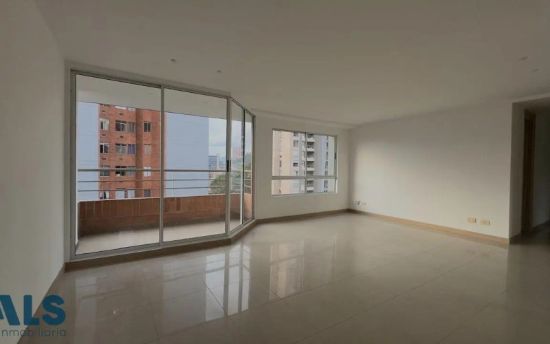 Apartamento en Medellín en Provenza