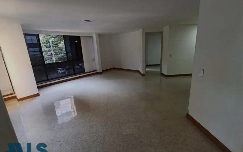 Apartamento en Medellín en Laureles