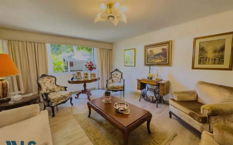 Apartamento en Medellín en La Aguacatala