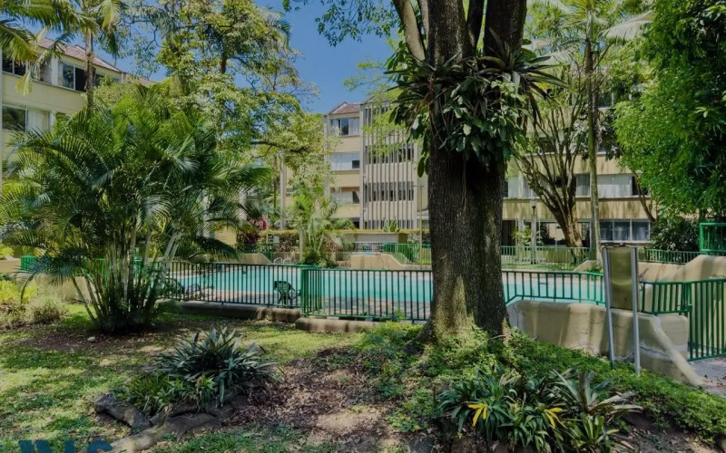 Apartamento en Medellín en La Aguacatala