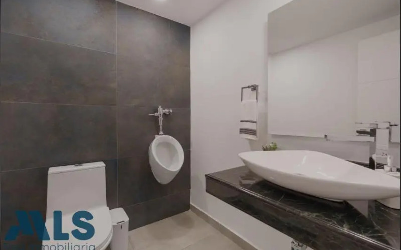 Apartamento en Medellín en El Tesoro
