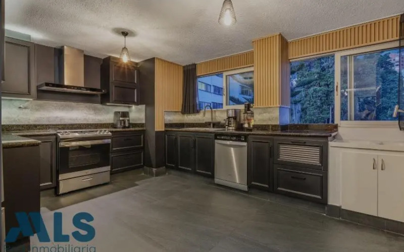 Apartamento en Medellín en El Tesoro