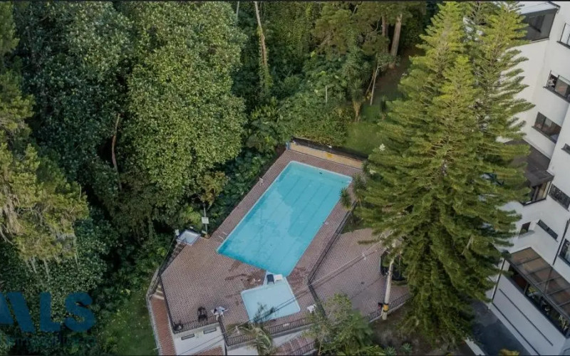 Apartamento en Medellín en El Tesoro