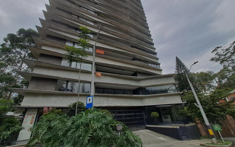 Apartamento en Envigado en Loma de Benedictinos