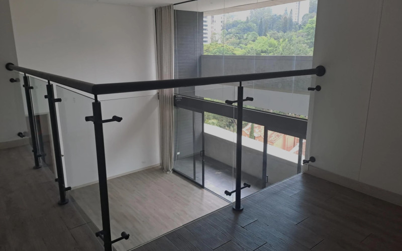 Apartamento en Envigado en Loma de Benedictinos