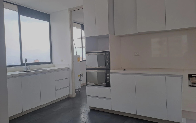 Apartamento en Envigado en Loma de Benedictinos