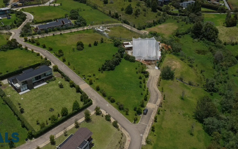 Lote Residencial en Envigado en Alto de las Palmas