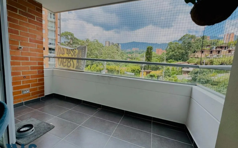 Apartamento en Envigado en Loma de los Mesa