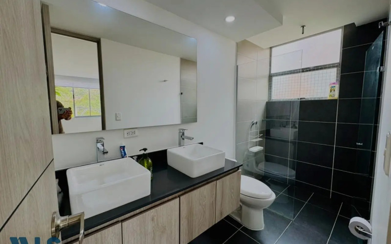 Apartamento en Envigado en Loma de los Mesa