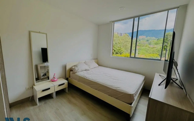 Apartamento en Envigado en Loma de los Mesa