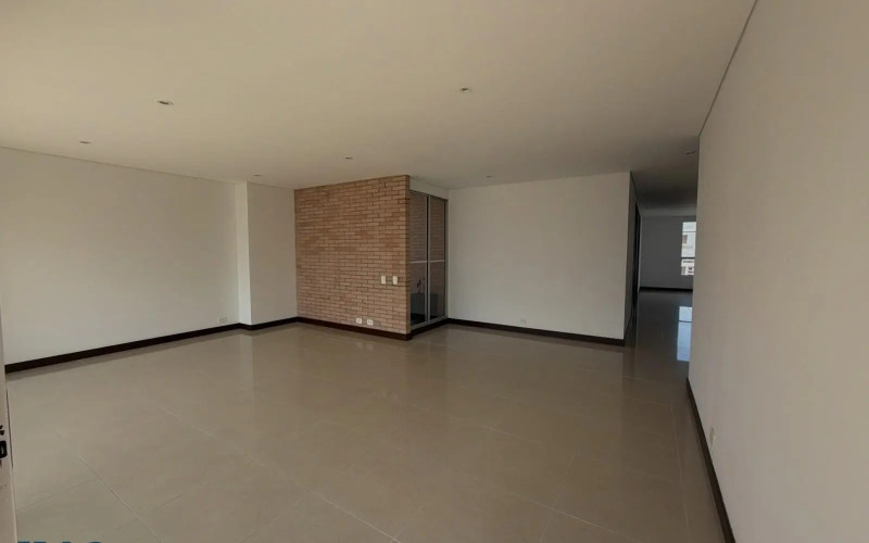 Apartamento en Medellín en Loma de los Parra
