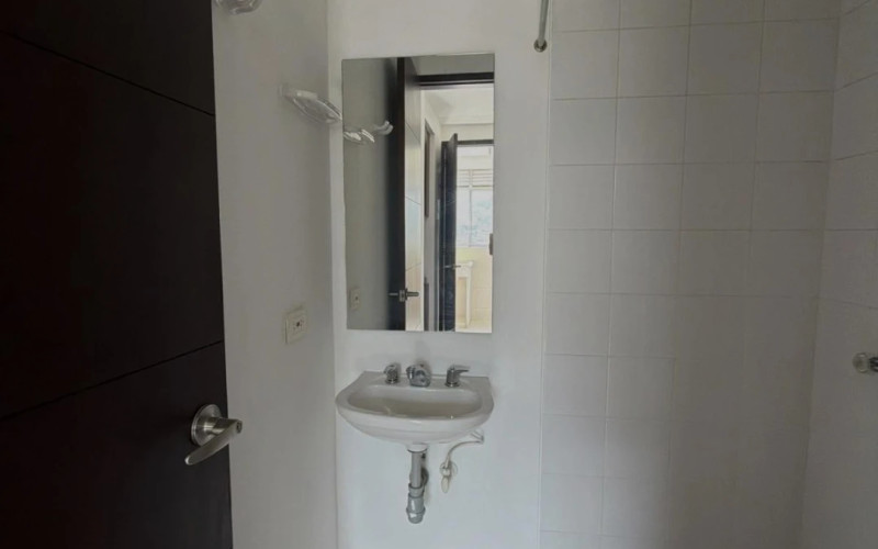 Apartamento en Medellín en Loma de los Parra