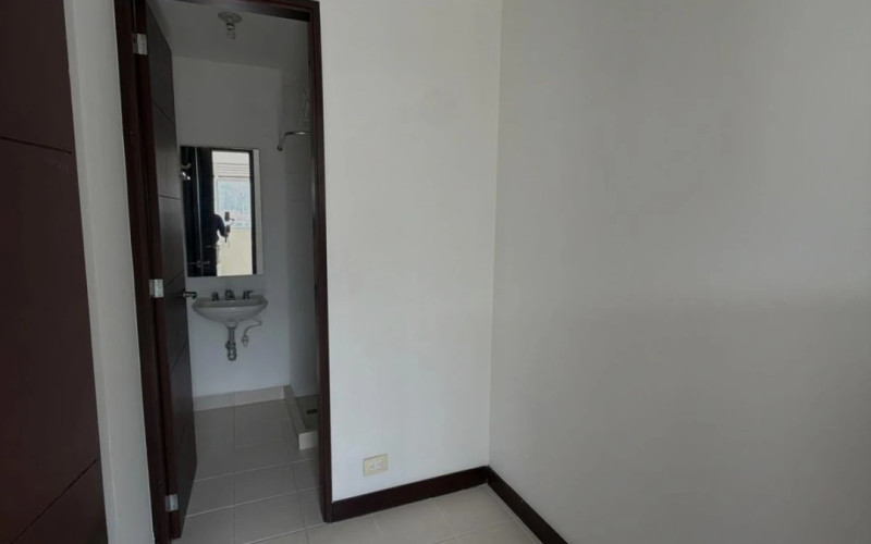 Apartamento en Medellín en Loma de los Parra