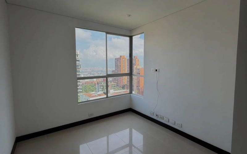 Apartamento en Medellín en Loma de los Parra