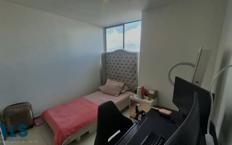 Apartamento en Medellín en Ciudad del Rio