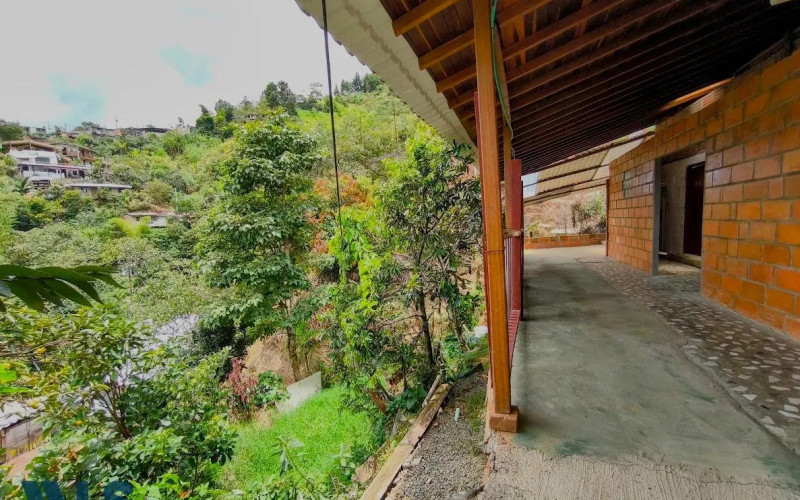 Casa en La Estrella en V. Tierra Amarilla