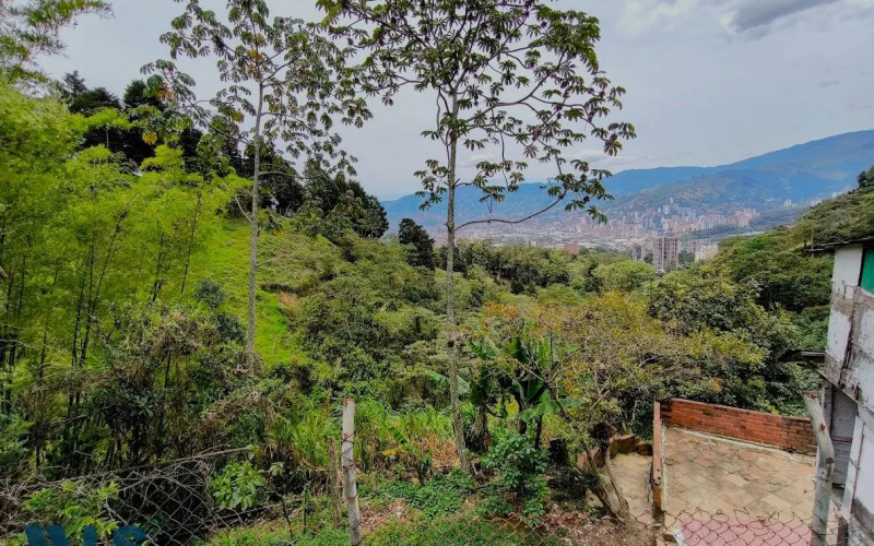 Casa en La Estrella en V. Tierra Amarilla