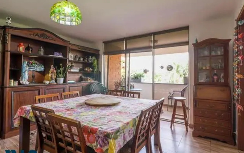 Apartamento en Medellín en Castropol