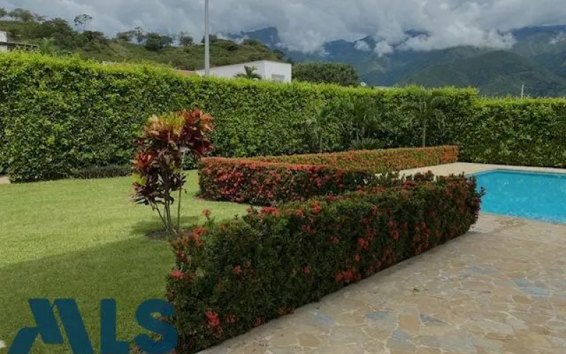 Finca Recreativa en San Jerónimo en V. Llano Aguirre
