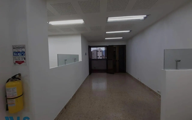 Oficina en Medellín en Laureles