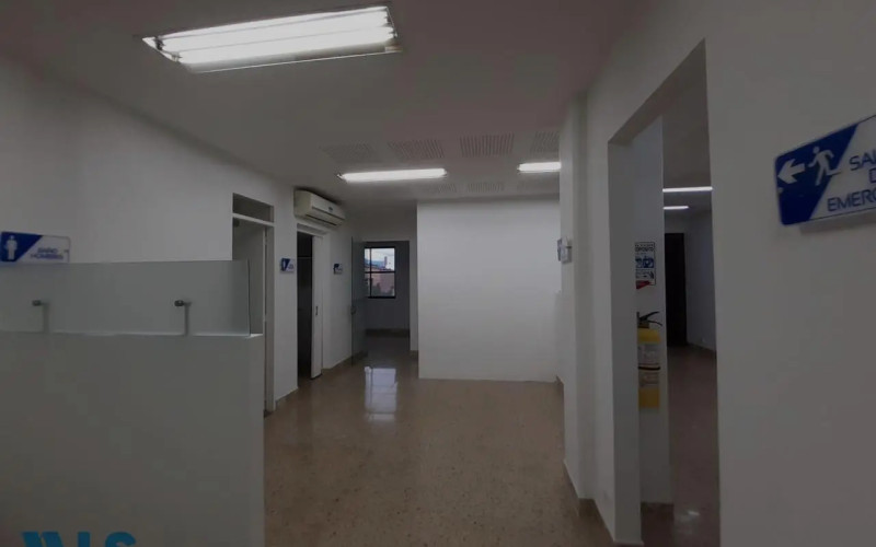Oficina en Medellín en Laureles