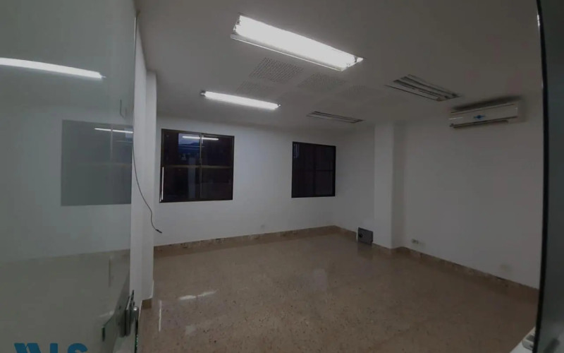 Oficina en Medellín en Laureles