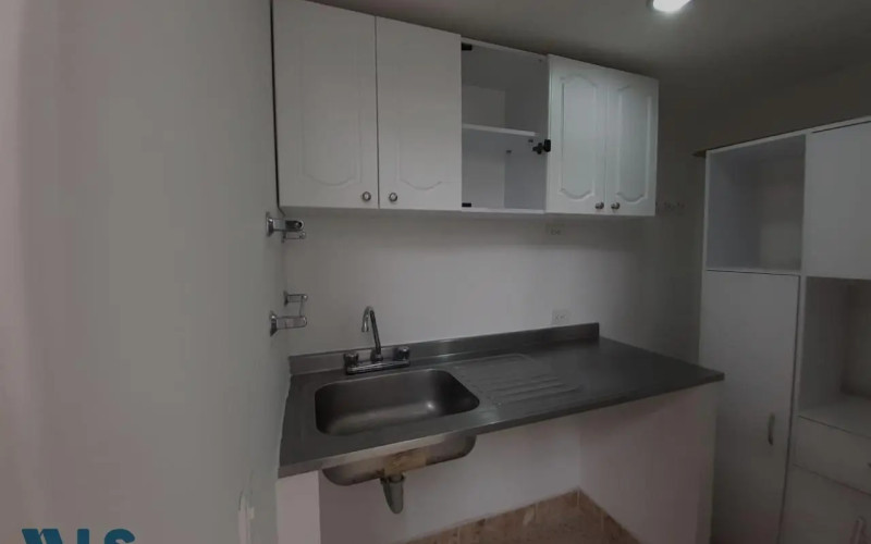 Oficina en Medellín en Laureles