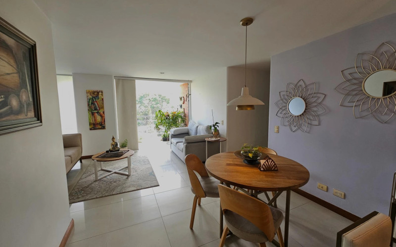 Apartamento en Envigado en Loma de Cumbres