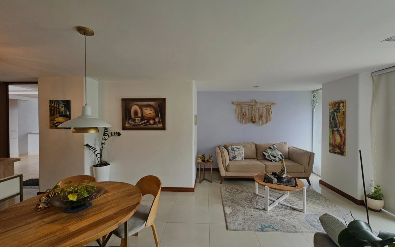 Apartamento en Envigado en Loma de Cumbres