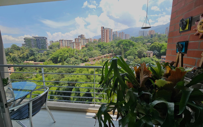Apartamento en Envigado en Loma de Cumbres