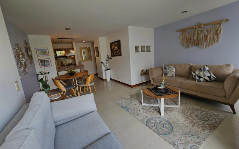 Apartamento en Envigado en Loma de Cumbres