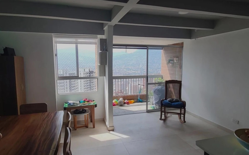 Apartamento en Medellín en Loma del Indio