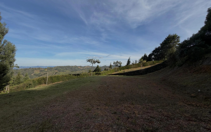 Finca Recreativa en Guarne en V. La Honda
