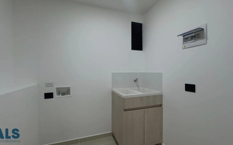 Apartamento en Envigado en Loma de los Mesa