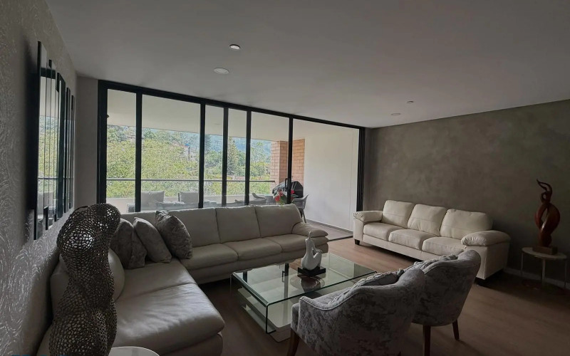 Apartamento en Envigado en Loma de Las Brujas