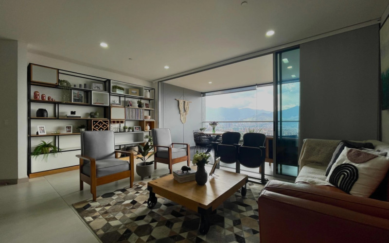 Apartamento en Envigado en Loma de Benedictinos