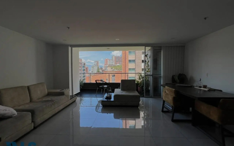Apartamento en Envigado en Zuñiga