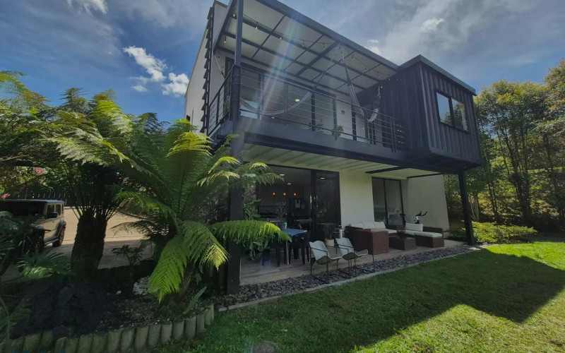 Casa en El Retiro en Pantanillo