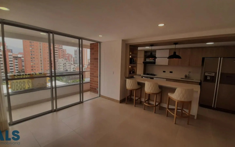 Apartamento en Medellín en Laureles