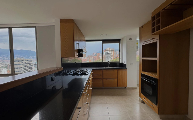 Apartamento en Medellín en Los Balsos Nº 1