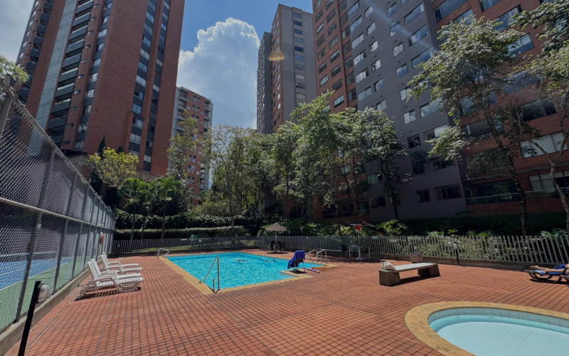 Apartamento en Medellín en Los Balsos Nº 1