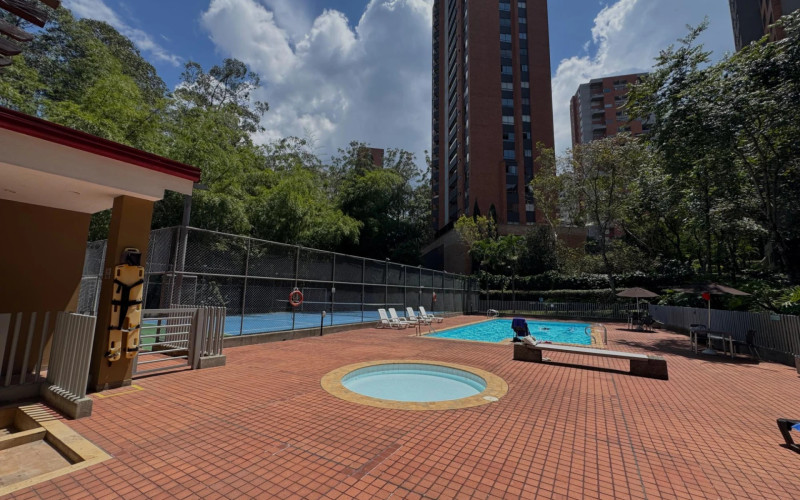 Apartamento en Medellín en Los Balsos Nº 1