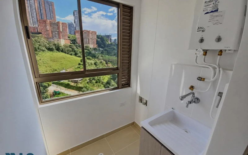 Apartamento en Sabaneta en Las Lomitas