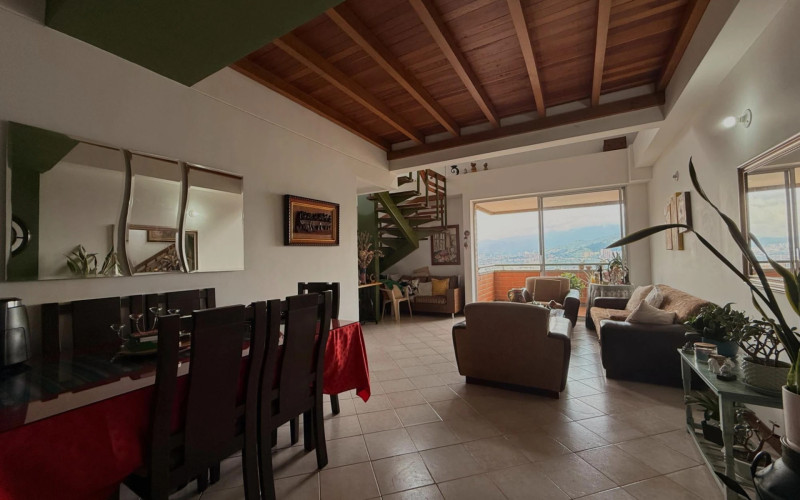 Apartamento en Medellín en Loma del Indio