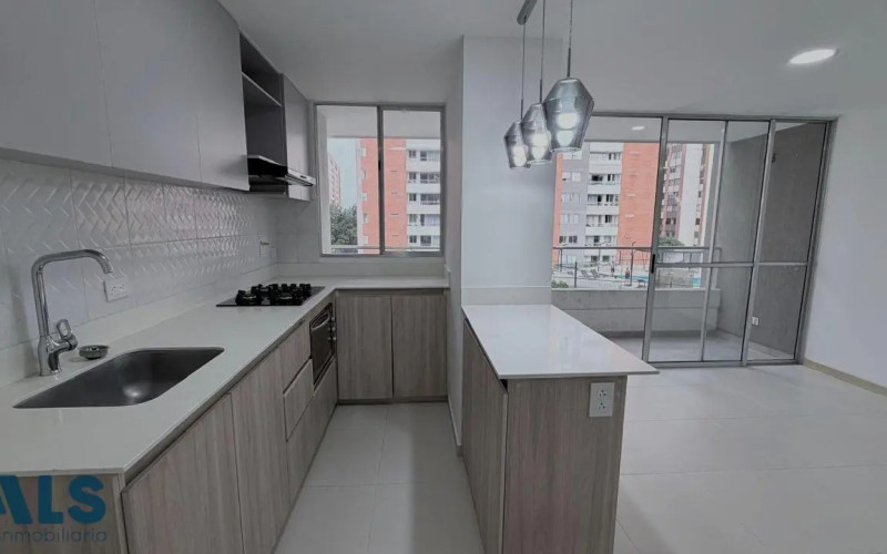 Apartamento en Medellín en Los Colores