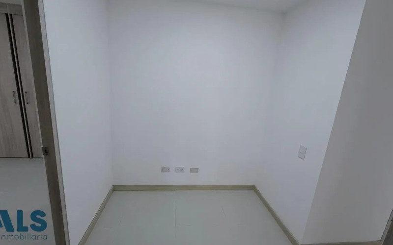 Apartamento en Medellín en Los Colores